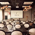 蒂尔凡德瓦克酒店 酒店