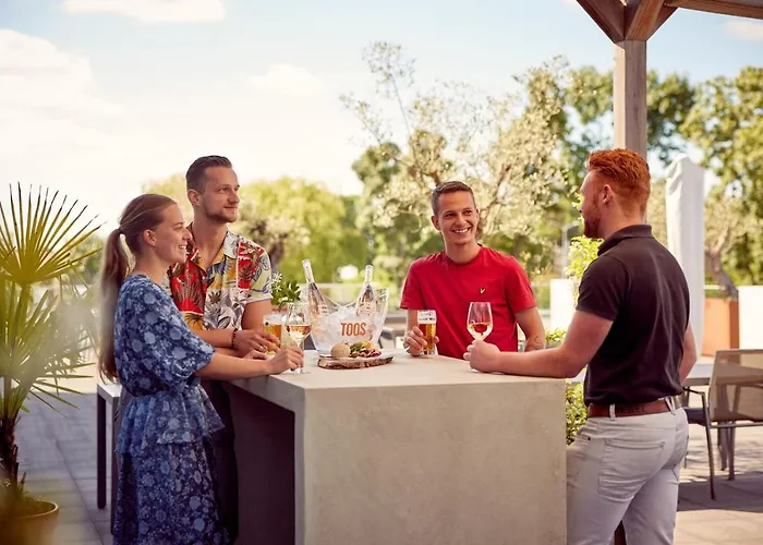 ホテル ヴァン デル ヴァルク ティエル