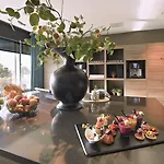 Der Valk Hotel 4*